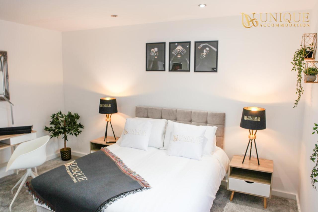 Unique Accommodation Liverpool - Luxury 2 Bed Apartments , Perfect For Business & Families, Book Now Buitenkant foto