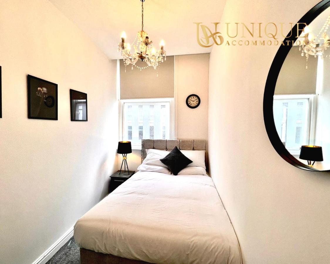 Unique Accommodation Liverpool - Luxury 2 Bed Apartments , Perfect For Business & Families, Book Now Buitenkant foto